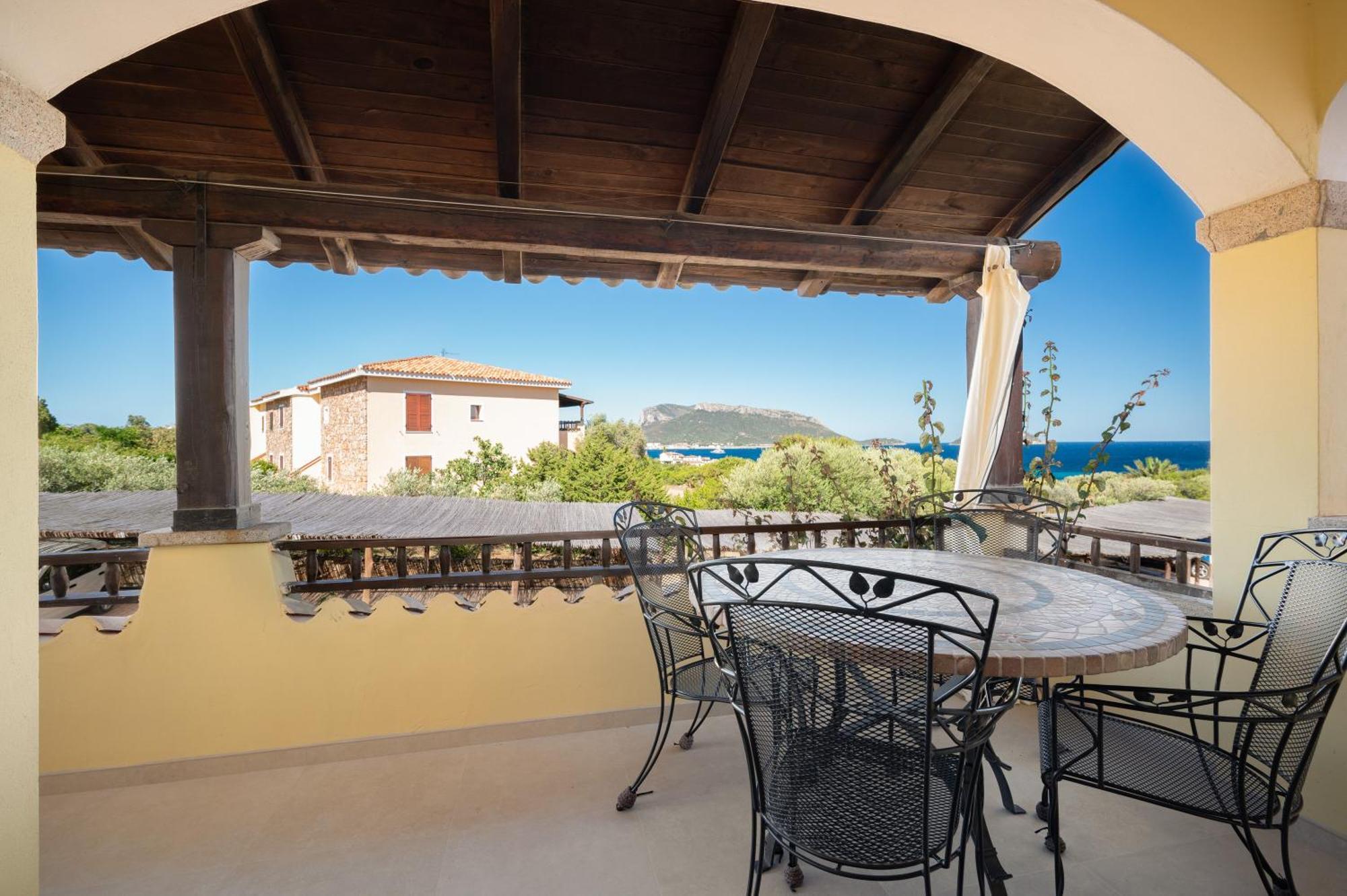 Spiaggia Bianca Pedra Rosa - Your House In Sardinia Golfo Aranci Rum bild