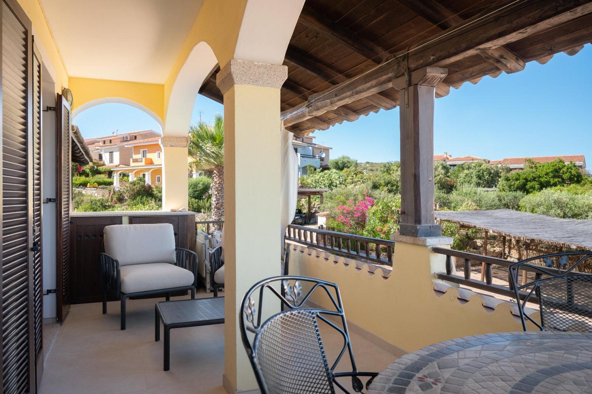 Spiaggia Bianca Pedra Rosa - Your House In Sardinia Golfo Aranci Rum bild